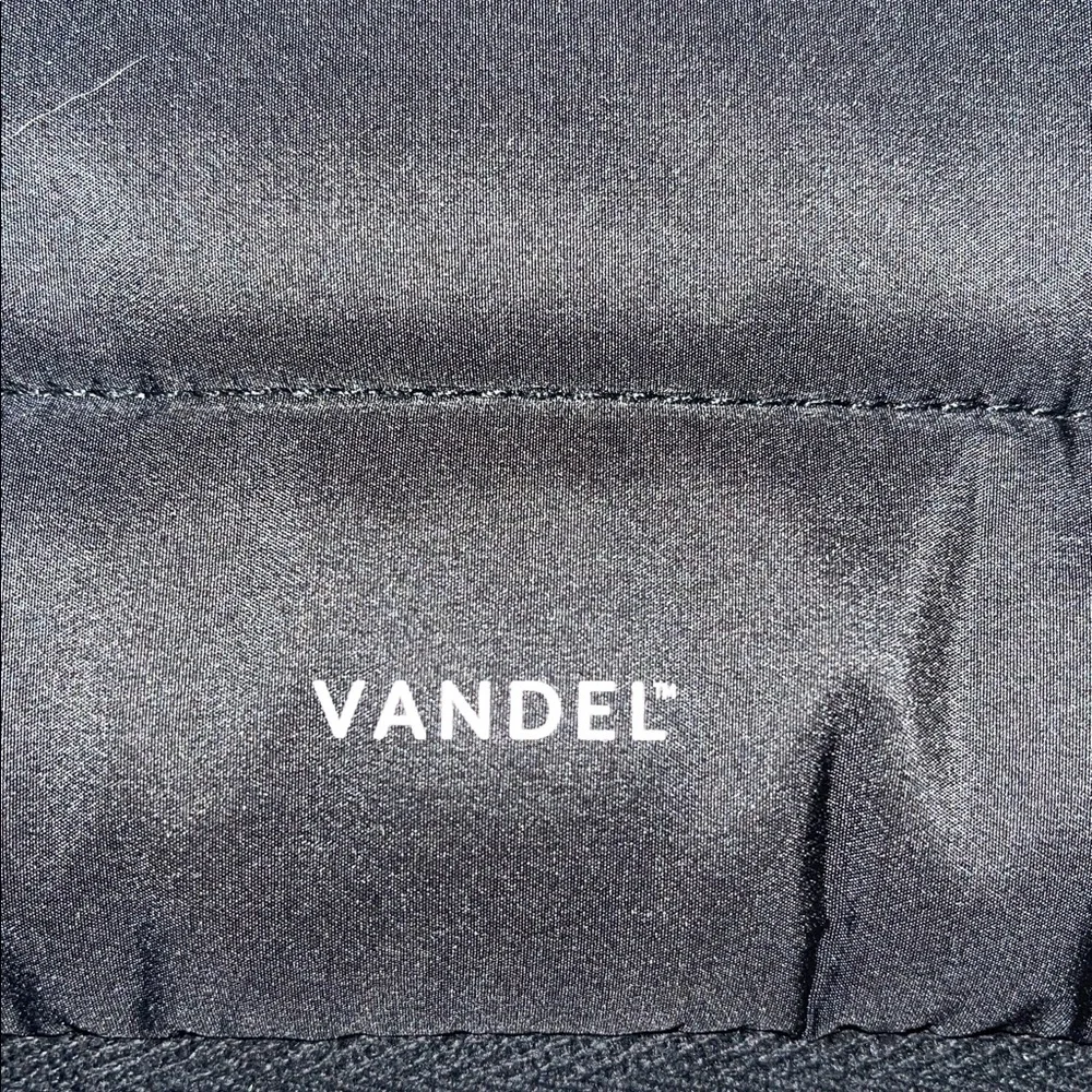 Vandel Black Laptop Sleeve
